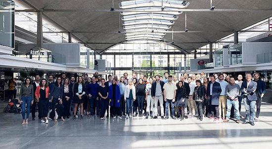 今年入选“LA MAISON des Startups/LVMH”的创业团队合影
